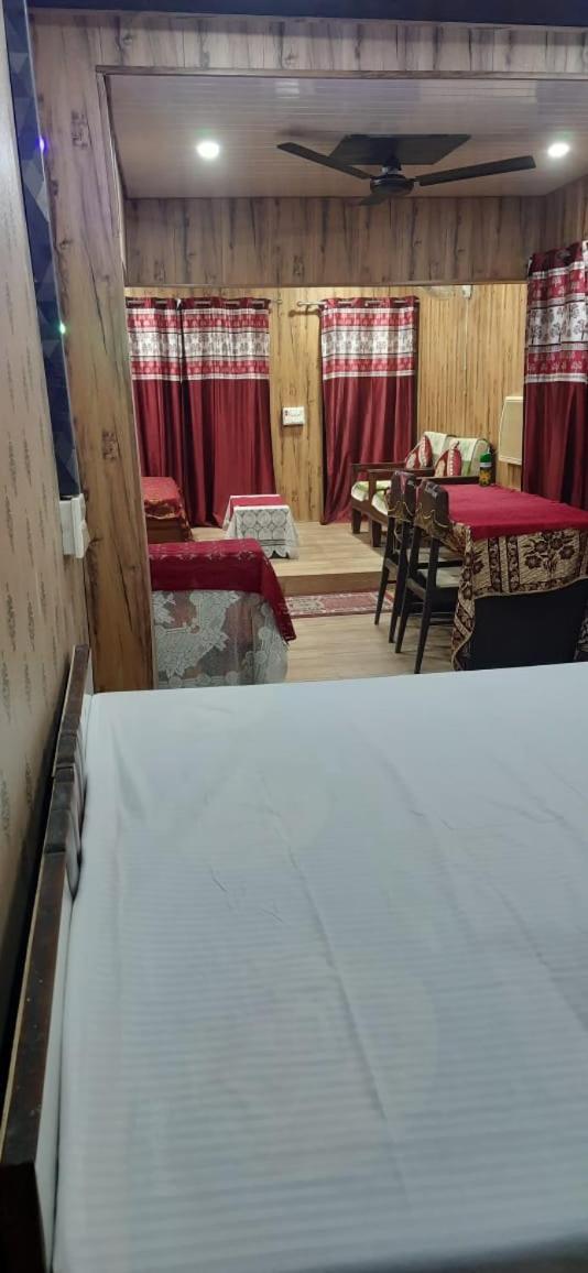 Bodhi: A Private Garden Retreat Homestay Varanasi